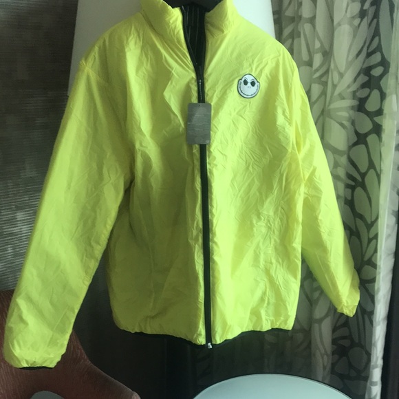 Disney Parks Nightmare Before Christmas Reversible Puffy Jacket New With Tags L - Picture 3 of 8